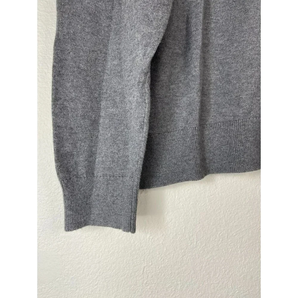 Banana Republic men's large grey v-neck lightweight‎ sweater premium luxe yarn